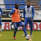 Cedrick y Pavón serán titulares ante el Villarreal B. / V. Guisande-