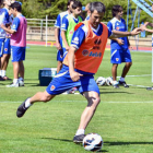 El capitán del Numancia, Txomin Nagore. / ÁLVARO MARTÍNEZ-