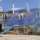 Las obras ya han comenzado en el edificio municipal qque albergaba el bar restaurante Numancia.-V.G.