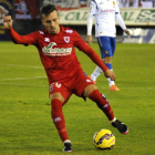Luis Valcarce podría ocupar el lateral izquierdo ante el Alavés.-Diego Mayor