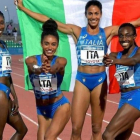 Raphaela Lukudo, Maria Benedicta Chigbolu, Libania Grenot y Ayomide Folorunso, el equipo italiano ganador del oro en 4x400 relevos en los Juegos del Mediterráneo.-