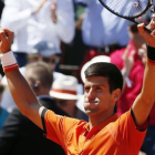 Novak Djokovic celebra su victoria ante Andy Murray en semifinales de Roland Garros.-Foto: AFP / PATRICK KOVARIK
