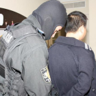 La policía detiene a un ciudadano chino en el marco de la operación Emperador, este octubre-EL PERIÓDICO