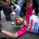 Mathieu van der Poel, en el suelo, tras el esfuerzo por la victoria.-EPA/ANP