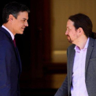 El presidente del Gobierno en funciones, Pedro Sánchez, y el líder de Unidas Podemos, Pablo Iglesias, el pasado 7 de mayo, en la Moncloa.-JUAN MEDINA