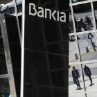 La acristalada fachada de la sede central de Bankia en Madrid-DAVID CASTRO