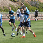 Los jugadores del Numancia en el regreso a los entrenamientos del equipo para preparar el vital partido ante Osasuna.-Valentín Guisande