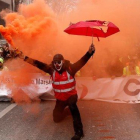 Una manifestante contra la reforma de las pensiones, en Marsella.-AFP