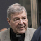 George Pell condenado a seis años de cárcel.-AP