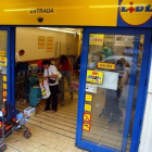 Supermercado de Lidl en Barcelona.-JOAN CORTADELLAS
