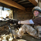 El príncipe Enrique de Inglaterra, durante su misión en Afganistán, en una imagen de enero del 2008.-Foto: REUTERS