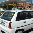 Agentes de Tráfico de la Guardia Civil en un control realizado en la provincia / VALENTÍN GUISANDE-