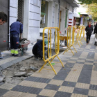 Obras del II Plan de Empleo en la avenida Mariano Vicén.-VALENTÍN GUISANDE