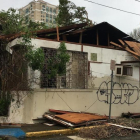 Daños causados en una casa tras el paso del huracán, en San Juan (Puerto Rico), el 21 de septiembre-EFE / JORGE MUNIZ