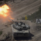Un blindado surcoreano en unas maniobras el pasado mayo.-Foto: AFP