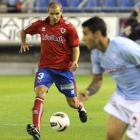 Adrián Ripa durante un partido de la primera vuelta en Los Pajaritos. / VALENTÍN GUISANDE-