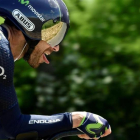 Alejandro Valverde, en plena contrarreloj, este miércoles en el Dauphiné.-AFP / PHILIPPE LÓPEZ