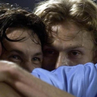 Mostovoi y Karpin celebran un gol del Celta contra la Juventus en un partido de la Copa de la UEFA del 2000.-AP / SANTIAGO LYON