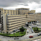 Agreden a una enfermera con un cabezazo en el Hospital Clínico Universitario de Salamanca-EL MUNDO
