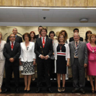 Primera foto de familia de la nueva corporación municipal. / ÁLVARO MARTÍNEZ-