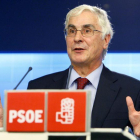 José María Barreda durante una rueda de prensa.-GUSTAVO CUEVAS (EFE)