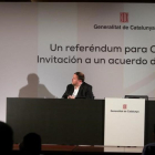 Carles Puigdemont, durante su conferencia en Madrid sobre el referéndum, este lunes.-JUAN MANUEL PRATS