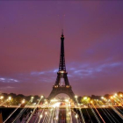 La Torre Eiffel en París.-/ OLIVER WEIKEN / EFE