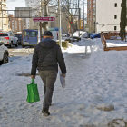 Alguna zonas de la ciudad siguen con hielo y nieve - Mario Tejedor