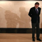 Mariano Rajoy, en la sede de Freixenet.-ALBERT GEA (REUTERS)