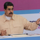 Nicolas Maduro, durante el acto en el que ha anunciado la creación del petro.-SE (EFE)