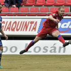 Adrián Ripa durante un partido de esta temporada.-MARÍA FERRER