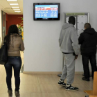 Grupo de personas en el ECyL.-VALENTÍN GUISANDE