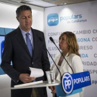 Xavier García Albiol y Alicia Sánchez-Camacho, ayer, en la rueda de prensa posterior al comité ejecutivo del PPC.-CARLOS MONTAÑÉS