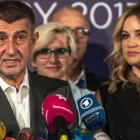 El multimillonario Andrej Babis, líder del movimiento ANO, habla en una conferencia de prensa, en Praga, el 21 de octubre.-EFE / MARTIN DIVISEK