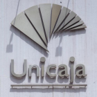 Los resultados de 2017 le permitirían a Unicaja repartir los dividendos más altos de su historia.-EFE