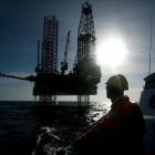 Una plataforma petrolífera de la compañía española Repsol en Venezuela.-