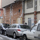 El discobar de la calle Caro permanece tapiado tras la sentencia judicial que paralizó las obras. / V.G.-