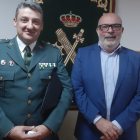 El teniente coronel Sergio Peñarroya y el subdelegado del Gobierno, Miguel Latorre.-HDS
