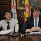 El representante de Iberaval, Rubén Moreno, junto con Carlos Martínez Mínguez-VALENTÍN GUISANDE
