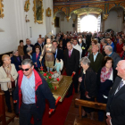 La procesión y la misa concitó el interés de los asistentes.-Álvaro Martínez