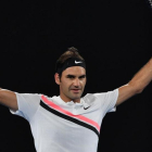 Federer celebra su pase a octavos de final tras vences a Gasquet.-AFP / PAUL CROCK