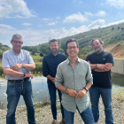 Tomás Cabezón, en un acto de campaña en las Generales junto a la presa paralizada de San Pedro Manrique.