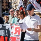 Lectura del manifiesto en la jornada para reclamar vivienda digna en el medio rural, a cargo de Jesús Monge.