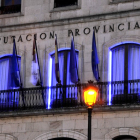 Iluminación conmemorativa en la Diputación de Soria en una imagen de archivo.