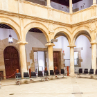 El patio del palacio de los Condes de Gómara que sirve de sala de espera de los juzgados.