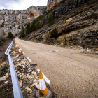 Daños en la carretera de la Galiana a causa del desprendimiento.