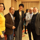 El diputado Luis Rey junto a la ministra Elma Saiz y otros parlamentarios del PSOE. HDS