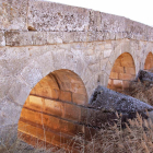 Puente de la reina en Hinojosa del Campo.