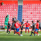 El Sanse, en la imagen en su partido ante el Numancia en Los Pajaritos, lidera la tabla durante las tres últimas jornadas.