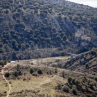 Panorámica del Cerro de los Moros con la ermita de San Saturio al fondo.